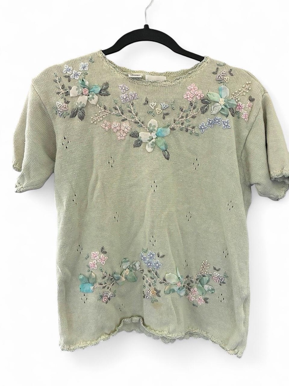 Vintage Embroidered Floral Knit Top in Sage Green
